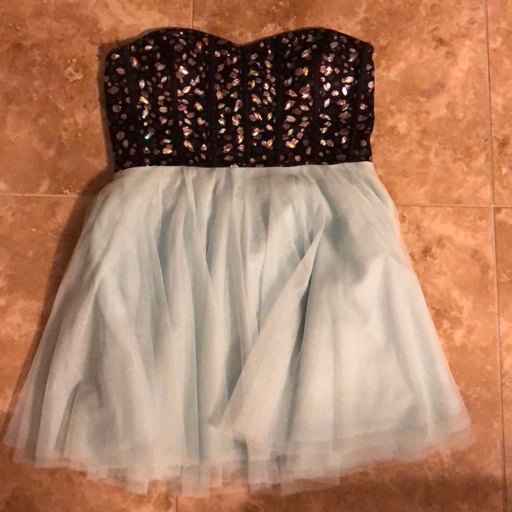Only worn once Formal dress